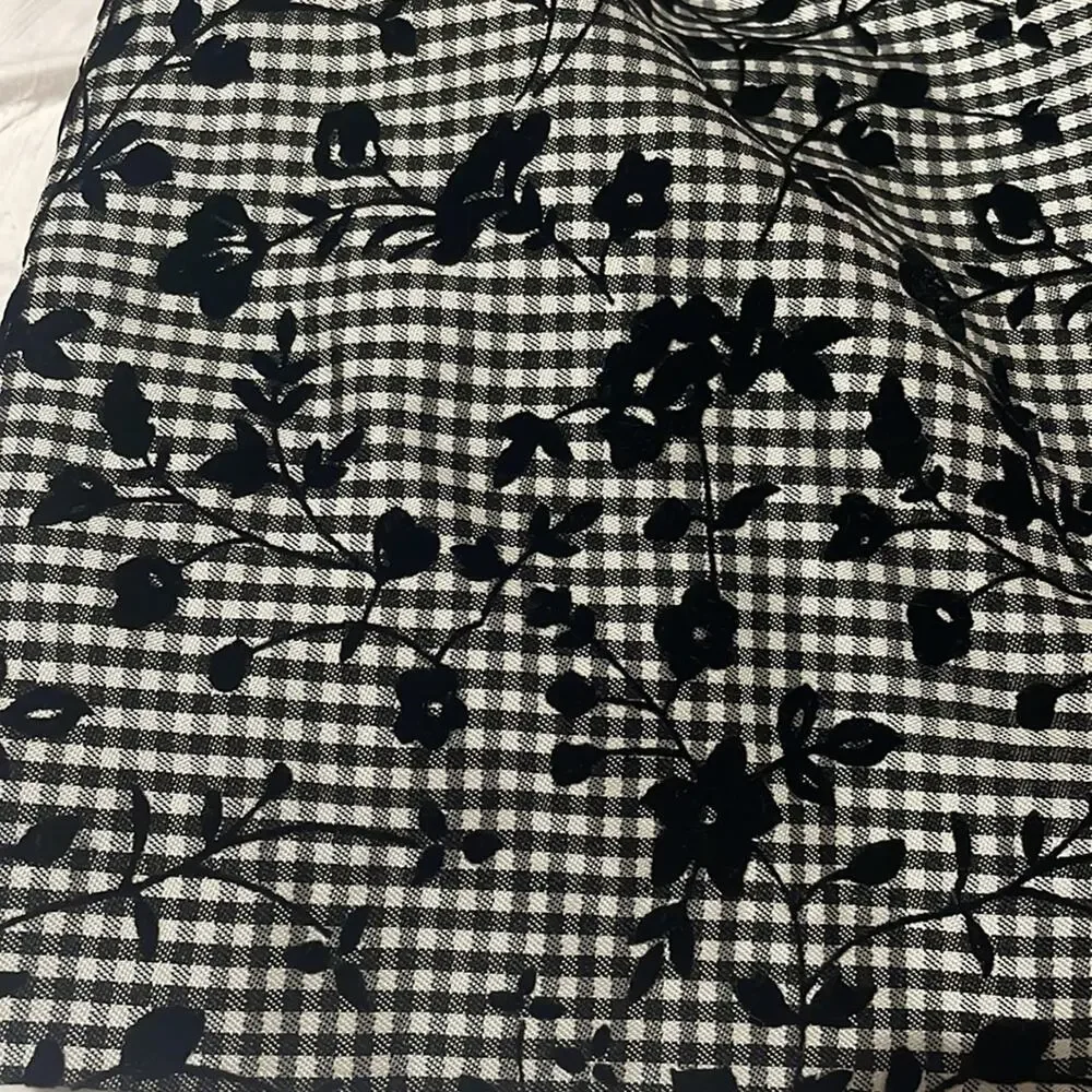 Marmellata 5 black plaid floral rose detailed dressy dress euc worn once